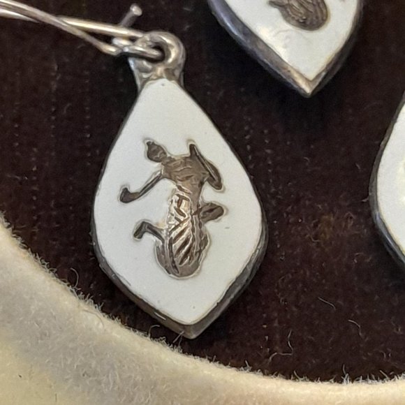 SIAM STERLING NECKLACE & EARRING SET IN ORIGINAL BOX - Picture 3 of 11